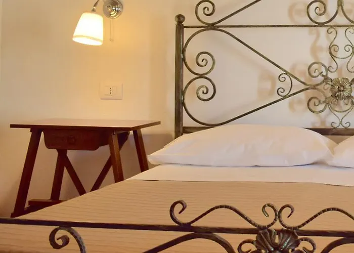 Agriturismo Armienti Hotel *