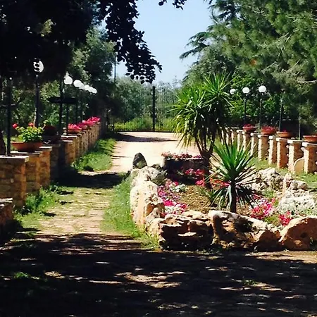 Agriturismo Armienti Hotel *